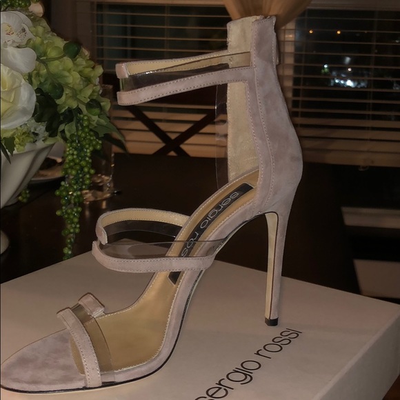 Sergio Rossi Nude Heels - Picture 7 of 7